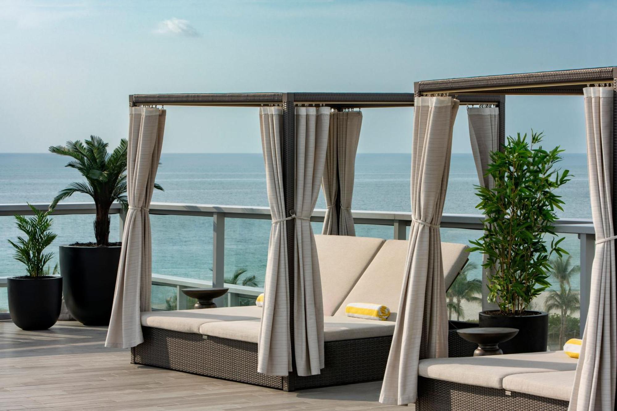 Ac Hotel By Marriott Miami Beach Exteriör bild